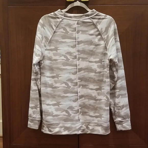 Cozy Camo Top - Picture 5 of 7